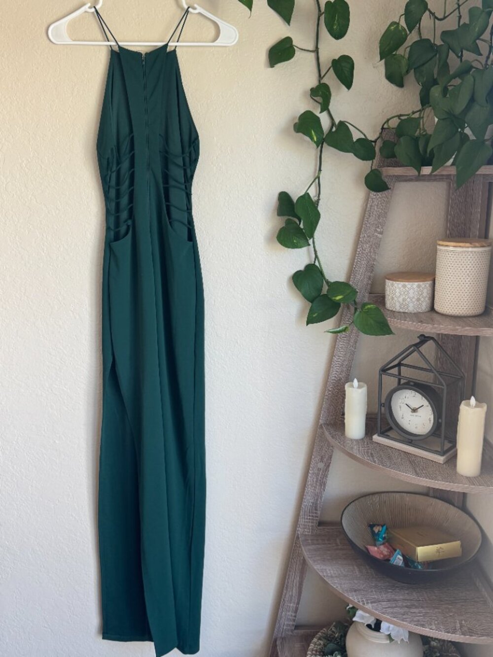 Royalty Emerald Green High Neck Open Back Maxi Dress Women’s Small - Picture 3 of 7